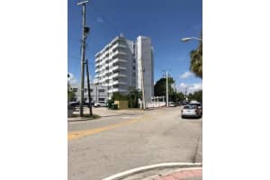 7118 Bonita Dr, Miami Beach, FL 33141, Sold 04/26/17