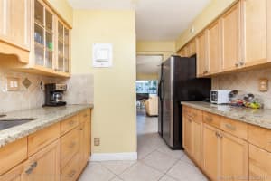 222 N Federal Hwy, Deerfield Beach, FL 33441, Sold 05/12/17