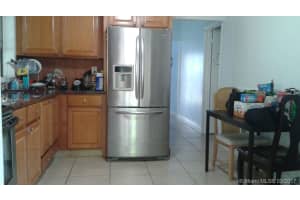 451 NW 98th Ct, Miami, FL 33172, Sold 05/03/17