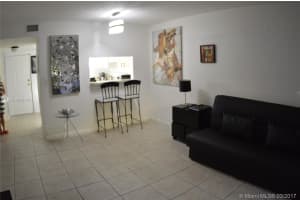 18 SW 82nd Ln, Miami, FL 33193, Sold 04/13/17