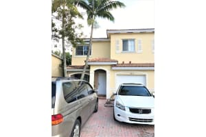 11410 NW 33rd St, Sunrise, FL 33323, Sold 04/26/17