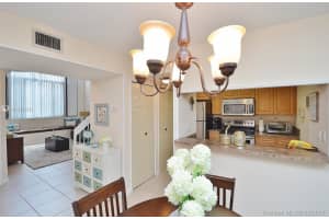 15545 Miami Lakeway N, Miami Lakes, FL 33014, Sold 04/26/17