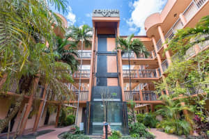 5500 W 21st Ct, Hialeah, FL 33016, Sold 04/20/17
