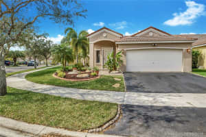 490 Talavera Rd, Weston, FL 33326, Sold 04/18/17