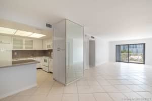 1450 Lincoln Rd, Miami Beach, FL 33139, Sold 05/23/17