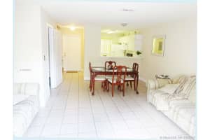 7945 NW 8th St #4c, Miami, FL 33126, Sold 07/17/17