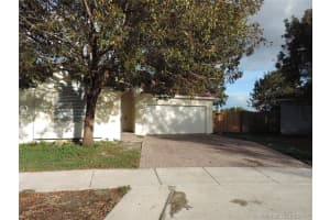 28301 SW 132nd Ct, Homestead, FL 33033, Sold 04/21/17