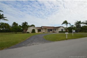 15211 SW 164th St, Miami, FL 33187, Sold 05/22/17