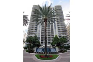 4240 Galt Ocean Dr, Fort Lauderdale, FL 33308, Sold 08/30/18