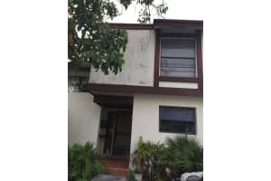9762 NW 4th Ln, Miami, FL 33172, Sold 06/25/17