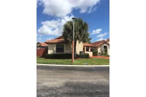 11351 SW 8th Pl, Pembroke Pines, FL 33025, Sold 04/27/17