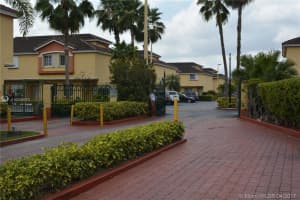 8200 NW 10th St, Miami, FL 33126, Sold 06/29/17