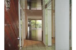 511 Ives Dairy Rd, Miami, FL 33179, Sold 05/25/17