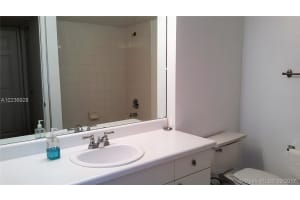 2620 S University Dr, Davie, FL 33328, Sold 09/06/17