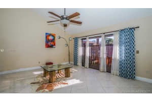 421 SE 14th St, Dania Beach, FL 33004, Sold 05/17/17