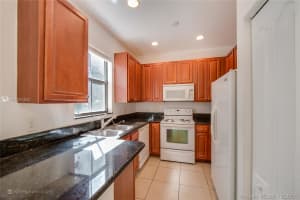 1101 NE 31st Terrace, Homestead, FL 33033, Sold 04/25/17