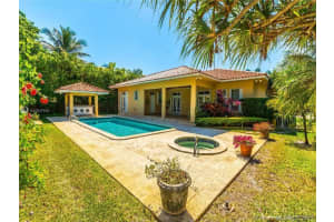 531 Bay Point Rd, Miami, FL 33137, Sold 07/20/17