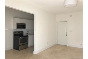 934 Michigan Ave, Miami Beach, FL 33139, Sold 05/11/17