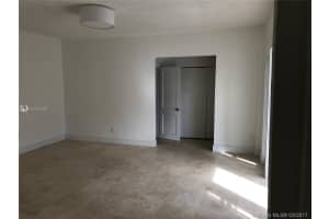 934 Michigan Ave, Miami Beach, FL 33139, Sold 05/11/17