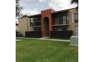 10816 N Kendall Dr, Miami, FL 33176, Sold 05/22/17