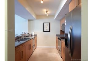 17275 Collins Ave, Sunny Isles Beach, FL 33160, Sold 09/06/17