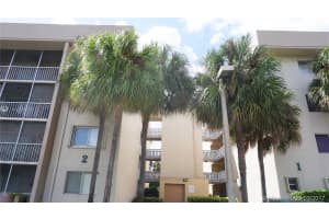 17000 NW 67th Ave, Hialeah, FL 33015, Sold 05/23/17