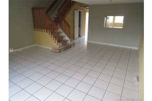 10026 Hammocks Blvd, Miami, FL 33196, Sold 06/02/17