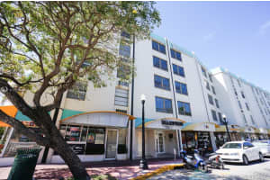 710 Washington Ave, Miami Beach, FL 33139, Sold 05/10/17