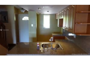 5949 W 28th Ave, Hialeah, FL 33016, Sold 05/19/17