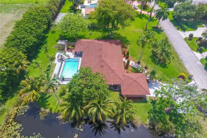 11955 SW 15th Ct, Davie, FL 33325, Sold 08/01/17