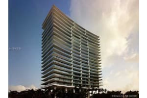 800 South Pointe Dr, Miami Beach, FL 33139, Sold 03/10/17