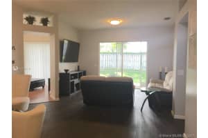 550 SE 28th Ln, Homestead, FL 33033, Sold 04/27/17