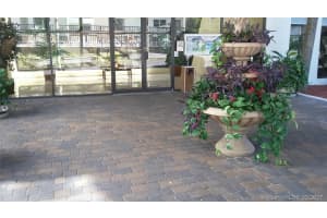 201 178th Dr #508, Sunny Isles Beach, FL 33160, Sold 05/01/17