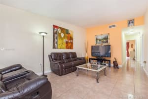 2206 SW 122nd Ave, Miami, FL 33175, Sold 06/13/17