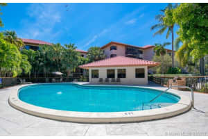 101 Ocean Ln Dr # 309, Key Biscayne, FL 33149, Sold 12/05/17
