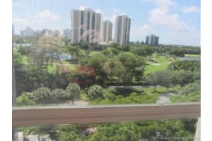 3301 N Country Club Dr, Miami, FL 33180, Sold 11/20/17