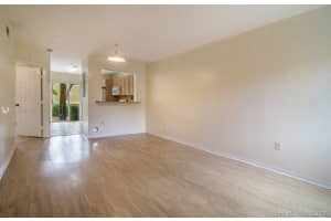7830 NW 6th St, Pembroke Pines, FL 33024, Sold 05/05/17