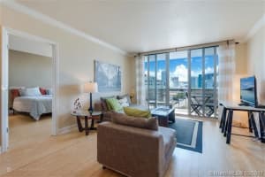 401 69th St, Miami, FL 33141, Sold 05/05/17