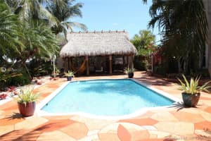 16797 SW 90th St, Miami, FL 33196, Sold 05/19/17