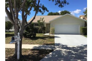 7941 Piper Ln, Lake Worth, FL 33463, Sold 04/28/17