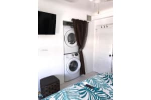 1901 N Surf Rd, Hollywood, FL 33019, Sold 05/19/17