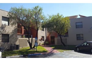 10245 NW 9th St Cir, Miami, FL 33172, Sold 04/27/17