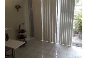 10245 NW 9th St Cir, Miami, FL 33172, Sold 04/27/17