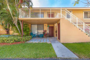 430 NW 214th St, Miami, FL 33169, Sold 03/01/18