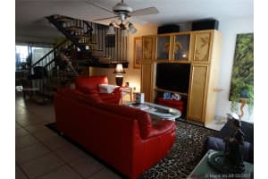 6522 Kendale Lakes Dr, Miami, FL 33183, Sold 05/08/17