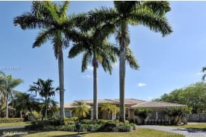 11968 SW 72nd Terrace, Miami, FL 33183, Sold 11/22/17