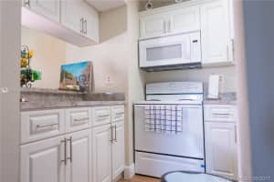 9707 Hammocks Blvd, Miami, FL 33196, Sold 07/14/17