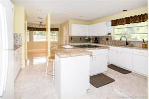 3031 SW 108th Way, Davie, FL 33328, Sold 07/05/17