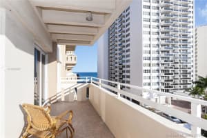 2076 S Ocean Dr, Hallandale Beach, FL 33009, Sold 05/31/17