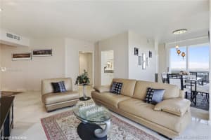 4775 Collins Ave, Miami Beach, FL 33140, Sold 06/22/17